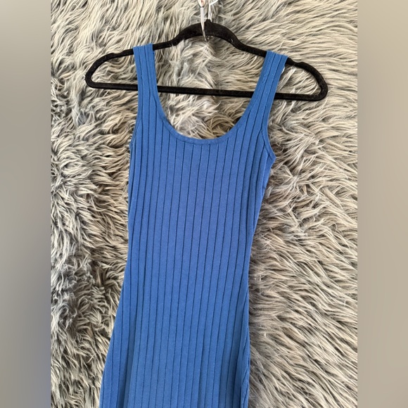 Windsor Sleeveless Ribbed Dress - Picture 3 of 8
